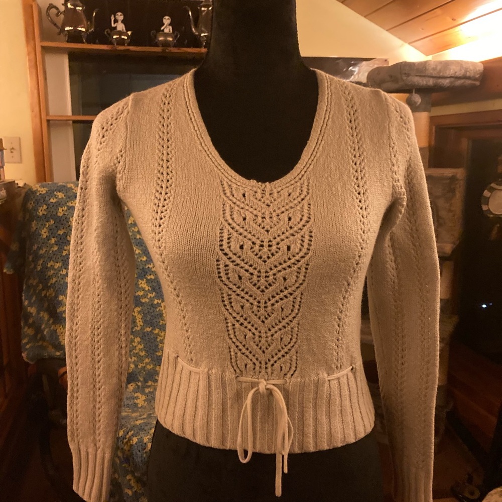 Sweater - Picture 2 of 5